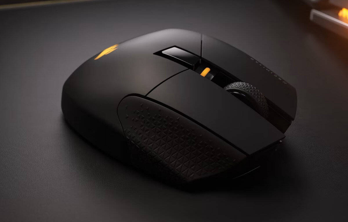 Mysz CORSAIR Scimitar Elite Wireless RGB ergonomia konstrukcja wygoda