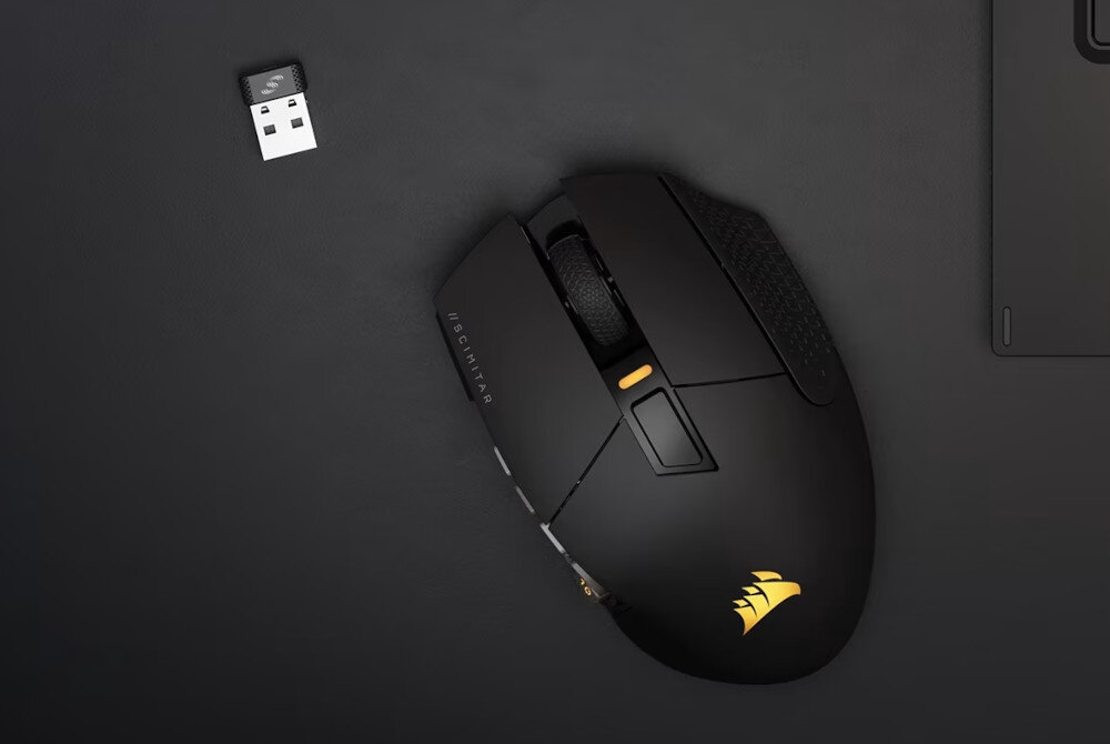 Mysz CORSAIR Scimitar Elite Wireless RGB podłączenie łączność Bluetooth port