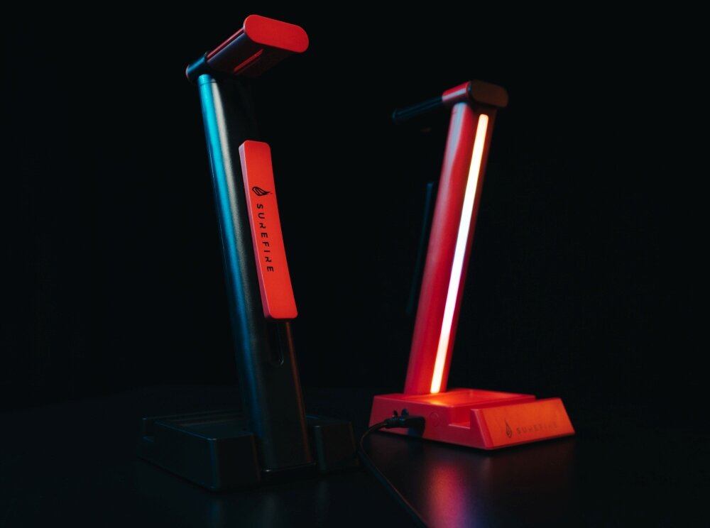 Stojak na słuchawki SUREFIRE Vinson N2 Dual Balance Gaming RGB przechowywanie porządek biurko podstawka telefon organizer kable 2 zestawy słuchawkowe koncentrator USB porty USB-A
