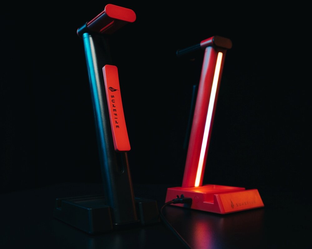 Stojak na słuchawki SUREFIRE Vinson N1 Dual Balance Gaming RGB przechowywanie porządek biurko podstawka telefon organizer kable 2 zestawy słuchawkowe koncentrator USB porty USB-A 