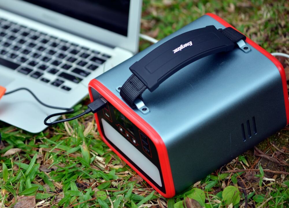 Stacja zasilania ENERGIZER PPS240 230.4Wh  trwałość 