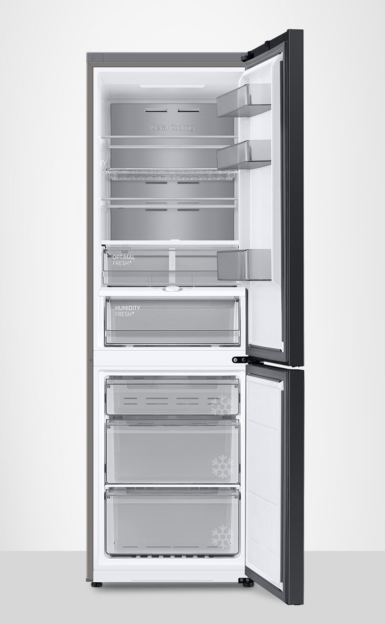 Zdjęcie pustego i otwartego modelu RB34A7B5CAP. Urządzenie dostępne jest w ofercie sklepu Media Expert.