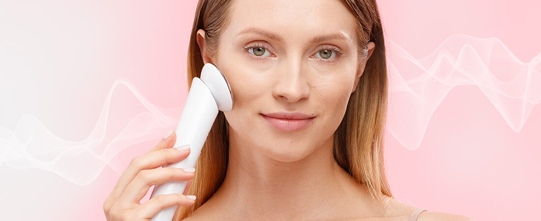 Urządzenie do mezoterapii GARETT Beauty Bright Skin Biały swiatlo led oczyszczanie