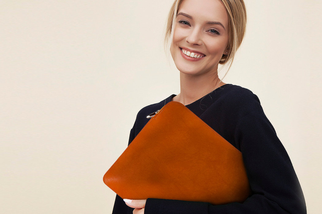Etui na laptopa BALTAN Sleeve do Apple MacBook Air 15 cali Brązowy wygoda styl prostota minimalizm