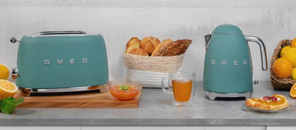 Czajnik SMEG KLF03EGMEU Szmaragdowy Wygodne gotowanie wody pojemność moc praktyczne rozwiązanie pośpiech ulatwienie przygotowywanie napoje