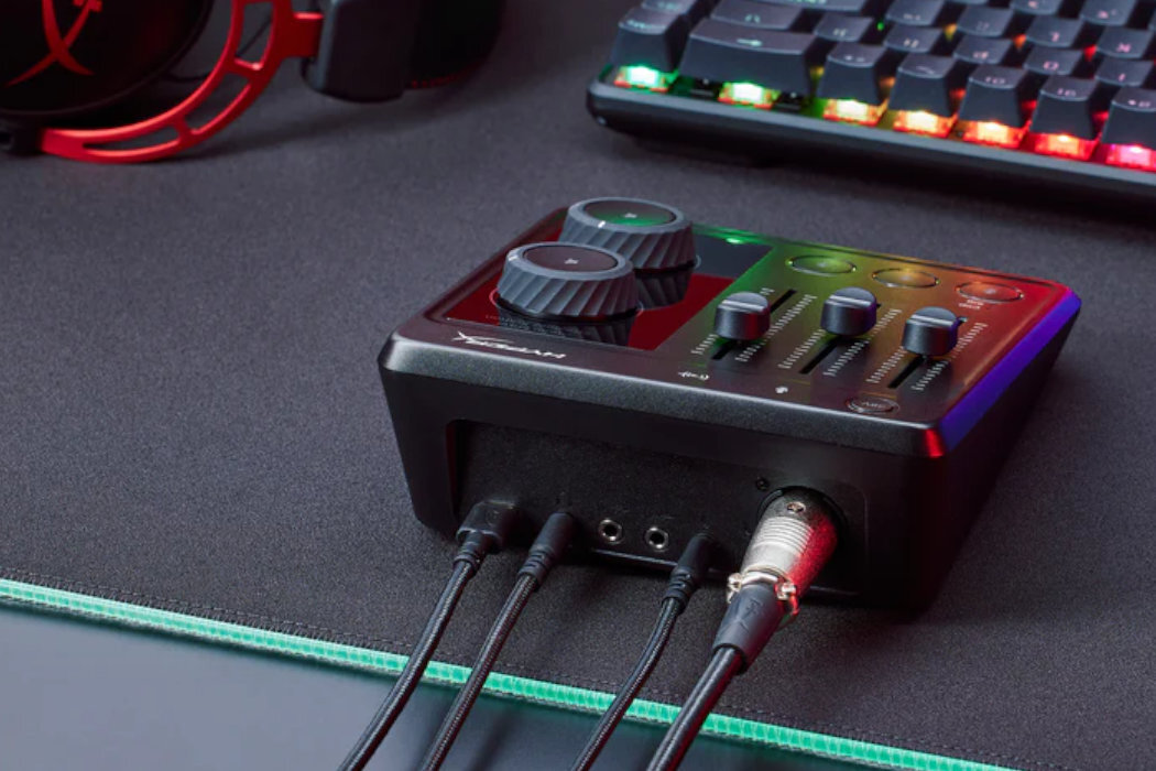 Mikser audio HYPERX 73C12AA zabawa dźwięk dostępność wejścia pokrętła wyposażenie