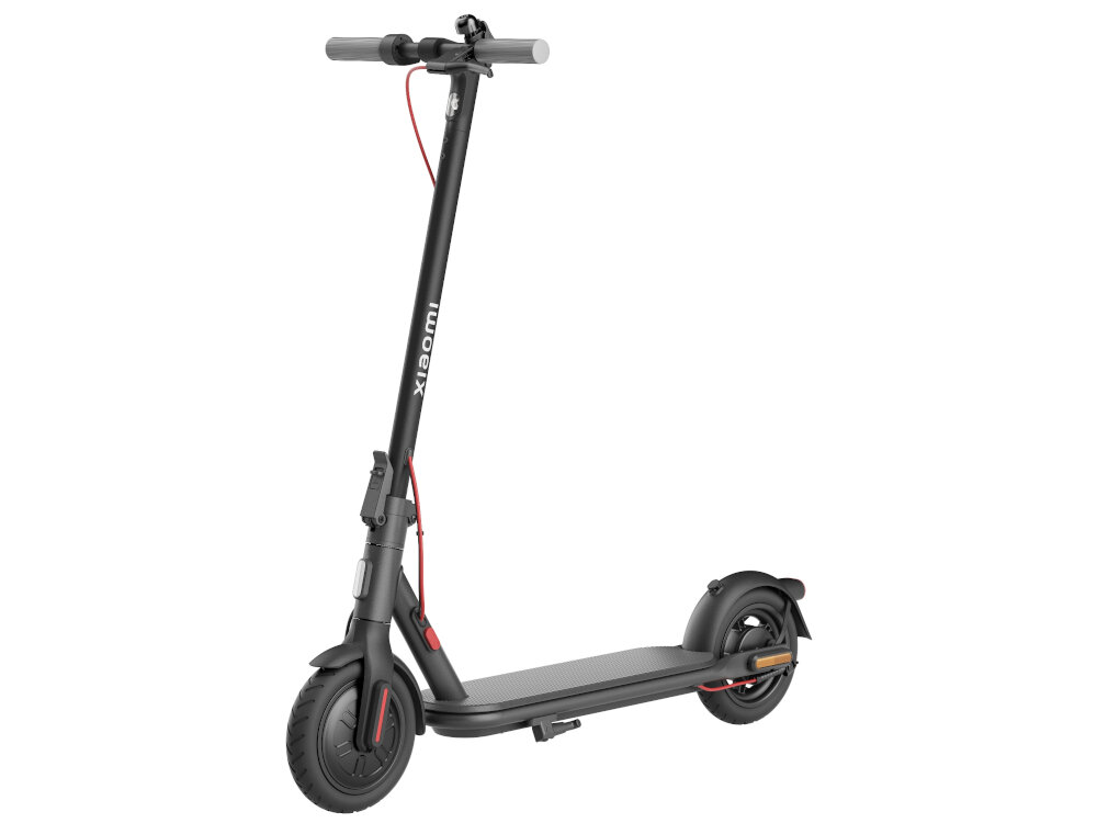 Hulajnoga elektryczna XIAOMI Scooter 4 Lite NE Czarny wysokiej jakosci elektroniczne podzespoly prosty minimalistyczny design szybkie ladowanie akumulatora stalowa konstrukcja do jazdy w miescie na dlugodystansowych trasach