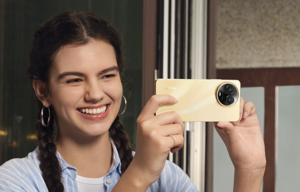 Smartfon REALME 11 ekran bateria aparat procesor ram pamięć pojemność rozdzielczość zdjęcia filmy opis dane cechy blokady system łączność wifi bluetooth obudowa szkło odporność porty muzyka transfer sieć przekątna matryca waga czujniki oled amoled ips