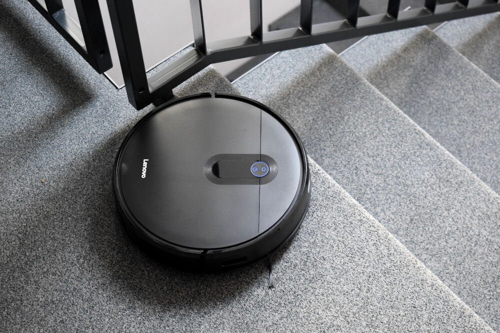 Robot sprzątający LENOVO E2 Pro Amazon Alexa Asystent Google kontrola polecenia głosowe proces sprzatania podniesiebie wygody użytkowania