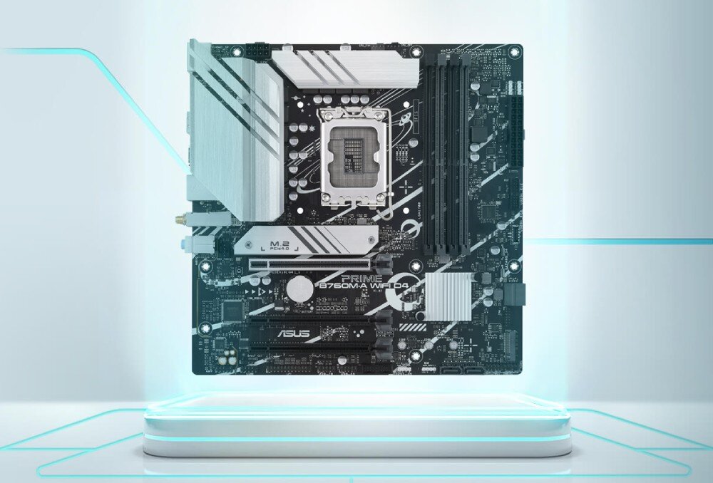 Płyta główna ASUS Prime B760M-A WiFi Zdjęcie produktowe czarno-srebrnej płyty głównej w formacie micro-ATX, zawieszonej w powietrzu nad białą podstawką z niebieskim podświetleniem