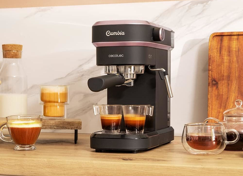 Ekspres CECOTEC Cafelizzia 890 Różowy ramie uchwytu filtra podwójny wylot jednoczesne przygotowanie dwóch kaw wysoka wydajnośc urządzenia serwowanie kaw o podobnej temperaturze komfort uzytkowania