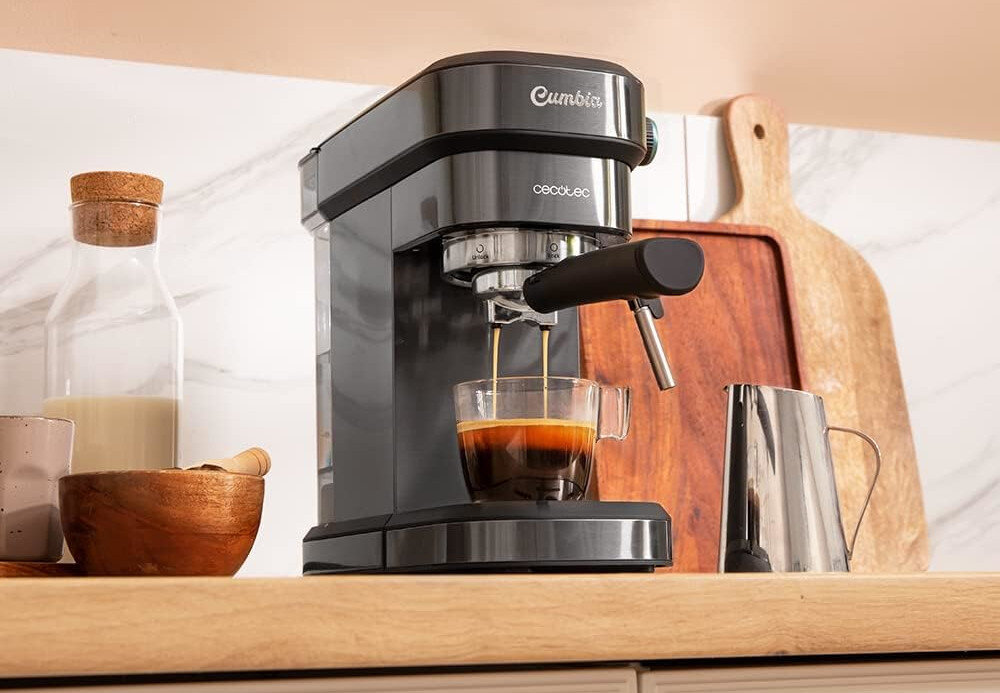 Ekspres CECOTEC Cafelizzia 890 Czarny Stała temperatura parzenia System Thermoblock w krótkim czasie temperatura odpowiedni aromat i intensywność smaku