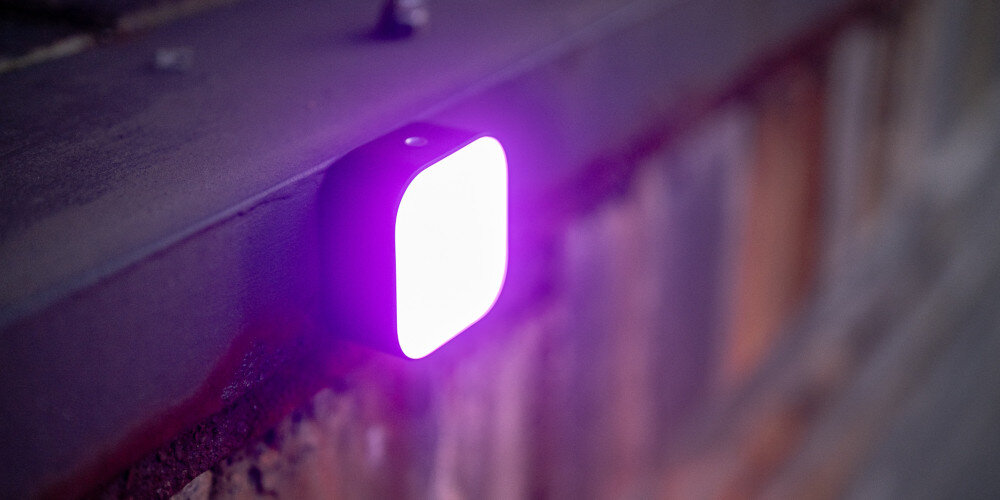 Lampa LED NEWELL RGB Cutie Pie kolorowe światło palecie barw HSI jasność, odcień i nasycenie temperatury barwowej od 2500-9900 K 21 wgranych efektów specjalnych