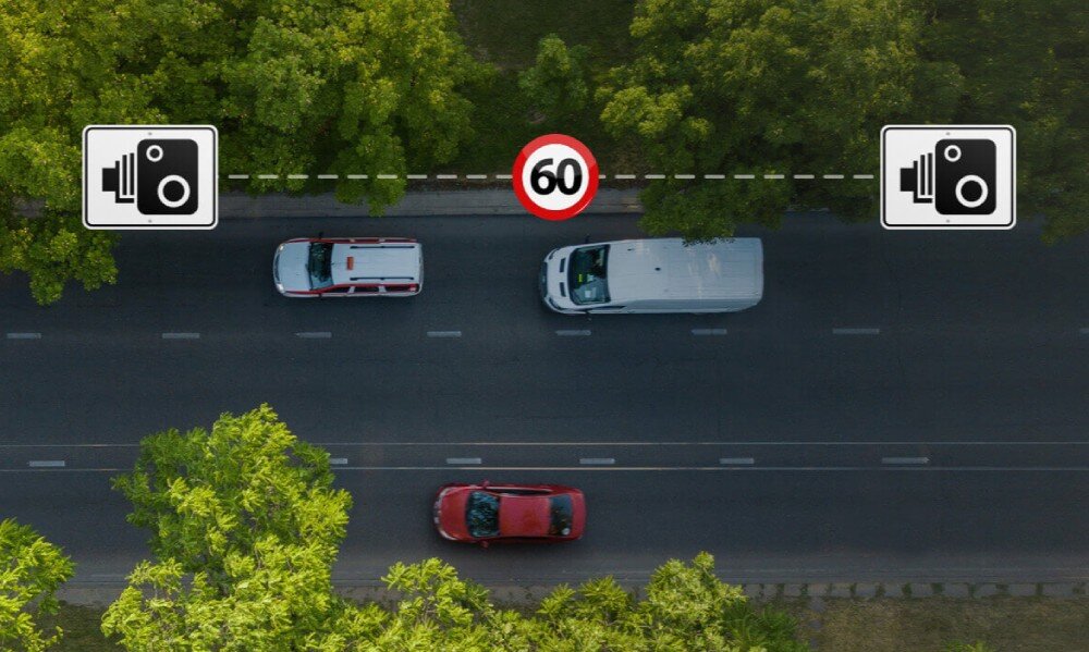 Wideorejestrator MIO MiVue 803 ostrzeżenia o fotoradarach prędkość