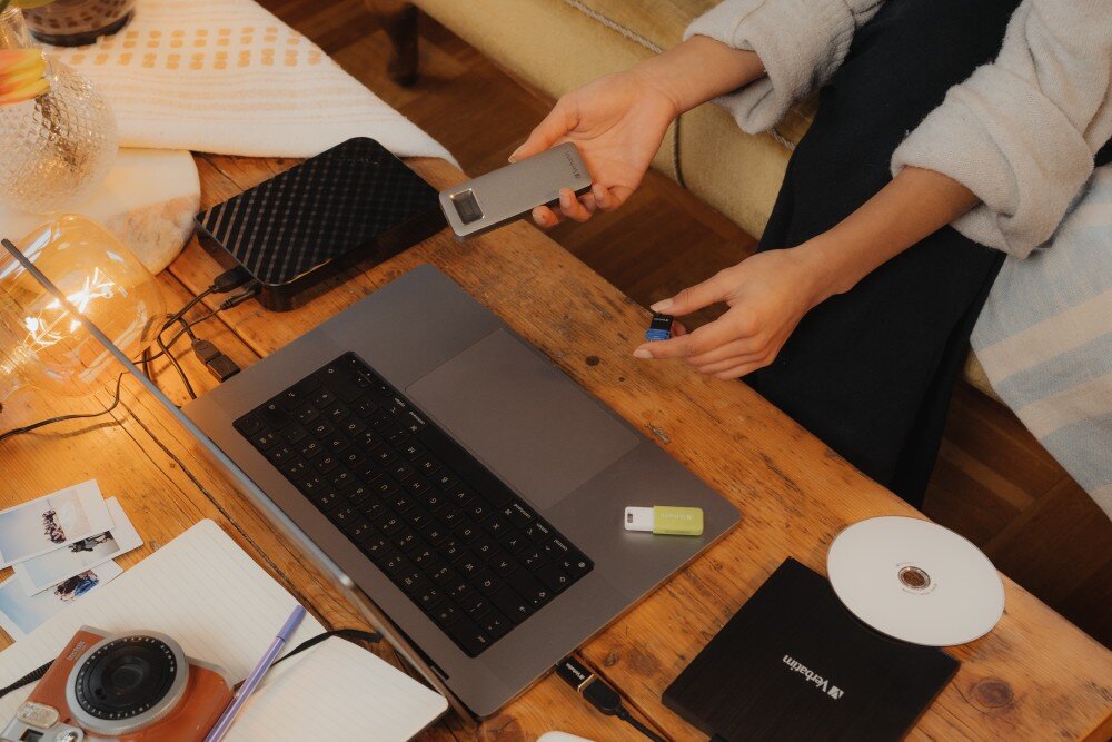 Dysk VERBATIM Executive Fingerprint Secure 512GB SSD kompatybilność podłączenie interfejs złącze kabel adapter