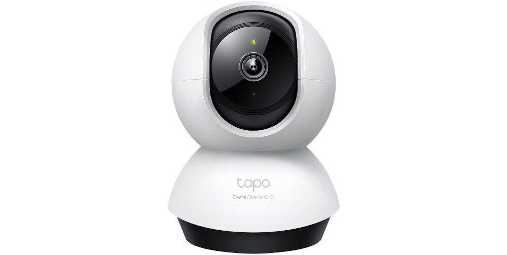 Kamera TP-LINK Tapo C220 - Elastyczne sposoby zapisu, kamera IP na białym tle od frontu
