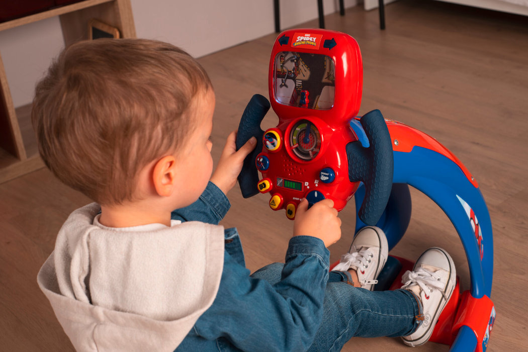 Zabawka symulator jazdy SMOBY Spidey i jego niesamowici przyjaciele V8 Driver 7600370218 wyposażenie zabawa nauka kosmos latanie astronauta