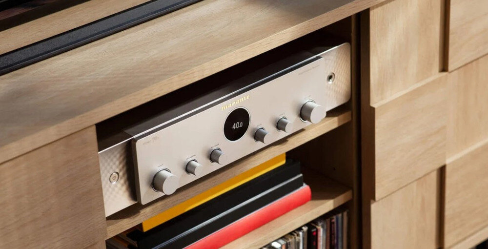 Amplituner MARANTZ Stereo 70S 2.2 kanały dźwięk stereo przestrzenne brzmienie do domu, amplituner umieszczony w szafce rtv