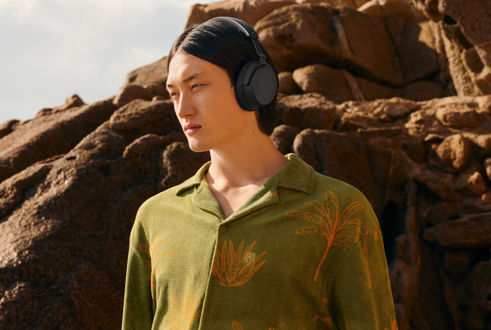 Słuchawki nauszne <span>SENNHEISER Accentum</span> design komfort lekkość dźwięk jakość wrażenia słuchowe ergonomia lekkość sport aktywność podróże czas pracy działanie akumulator