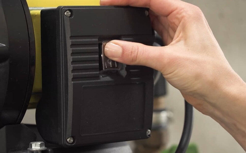 Pompa do wody KARCHER BP 3.200 Home elektryczna Automatyczne opróżnianie zabezpieczenie zamarzaniem Ergonomiczny kształt wygoda komfort przełącznik