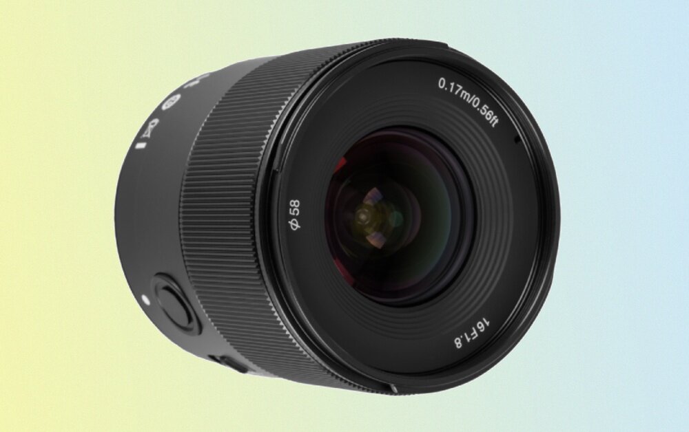 Obiektyw Yongnuo YN 16 mm f/1,8 DA DSM do Sony E od przedniej soczewki z widonym przyciskiem funkcyjnym