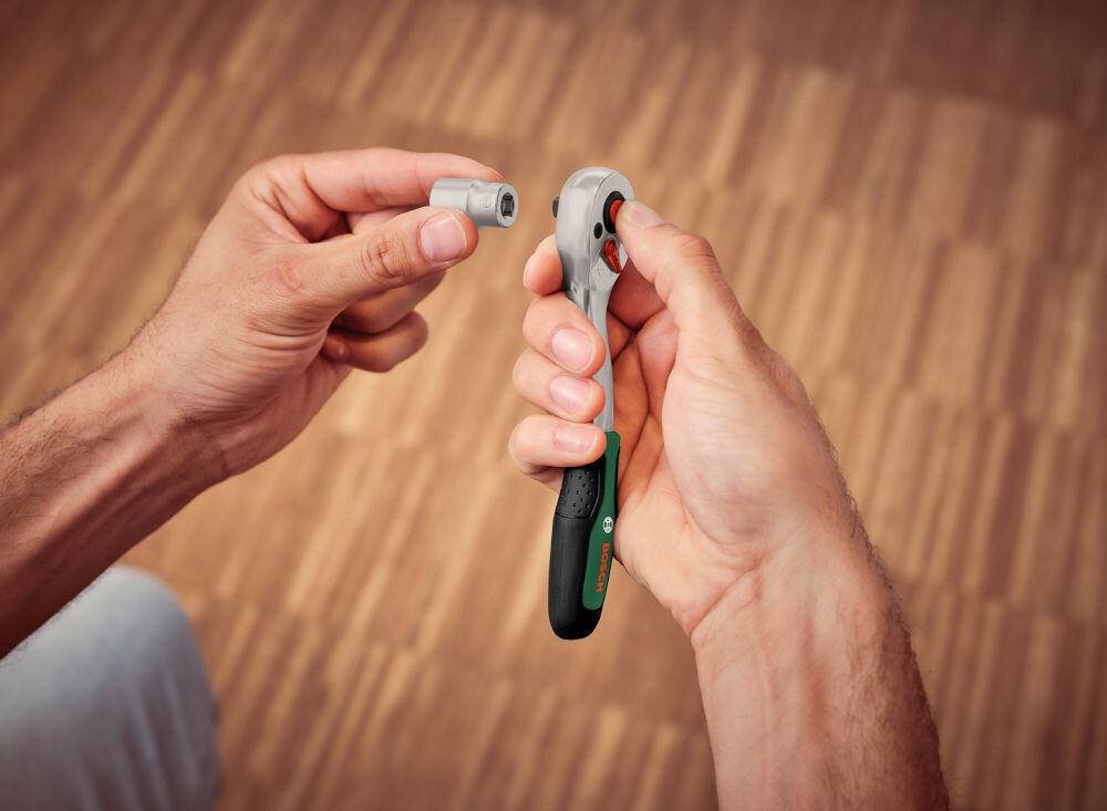 Zestaw nasadek BOSCH 1600A02BY0 moment obrotowy 93 Nm przekładnia 72 zęby 14 elementów