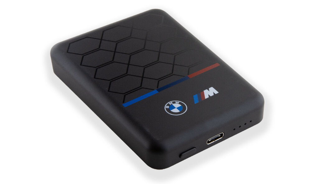Powerbank indukcyjny BMW M Collection MagSafe 5000 mAh 15W Czarny Urządzenia moc ładowanie wymiary bateria pojemność bezpieczeństwo lekkość wygoda