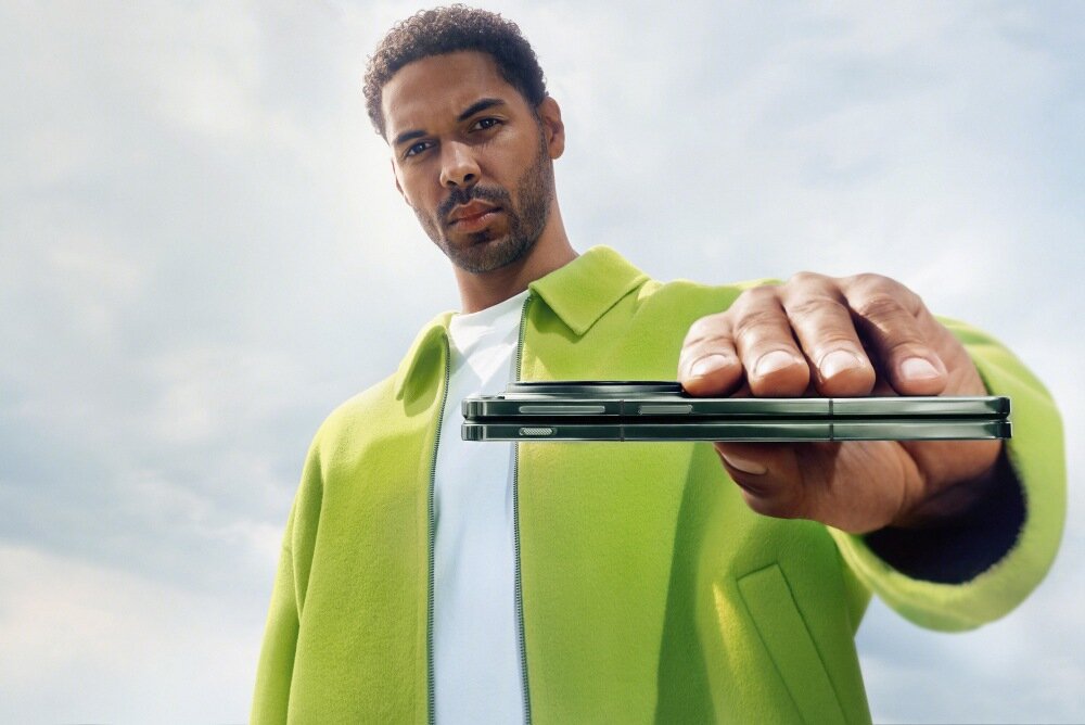 Smartfon ONEPLUS Open 16/512GB 5G 6.31 120Hz ekran bateria aparat procesor ram pamięć pojemność rozdzielczość zdjęcia filmy opis dane cechy blokady system łączność wifi bluetooth obudowa szkło odporność porty muzyka transfer sieć przekątna matryca waga czujniki oled amoled ips