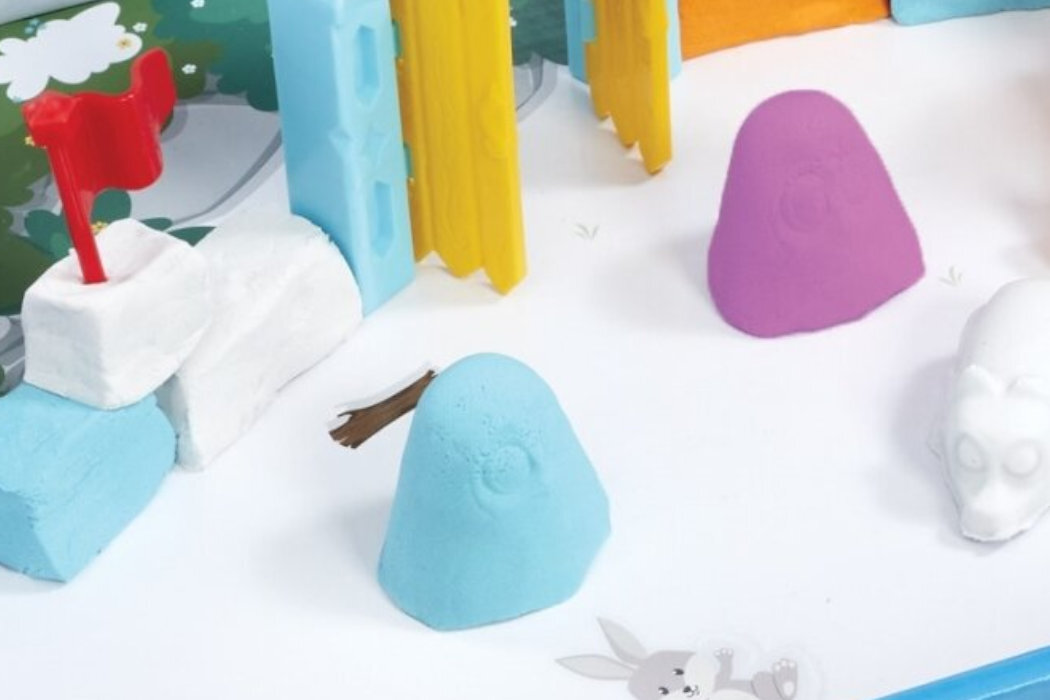 Piasek kinetyczny SUPER SAND Zimowe Miasteczko foremki zabawa kreatywność rozwój