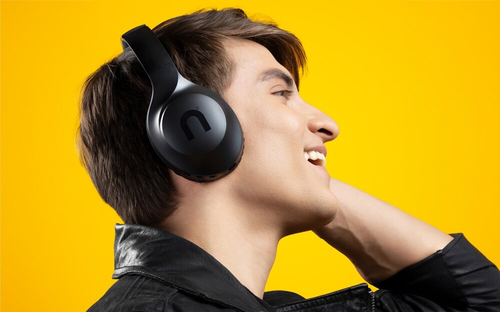 Słuchawki nauszne NICEBOY Hive XL 3 design komfort lekkość dźwięk jakość wrażenia słuchowe ergonomia lekkość sport aktywność podróże czas pracy działanie akumulator