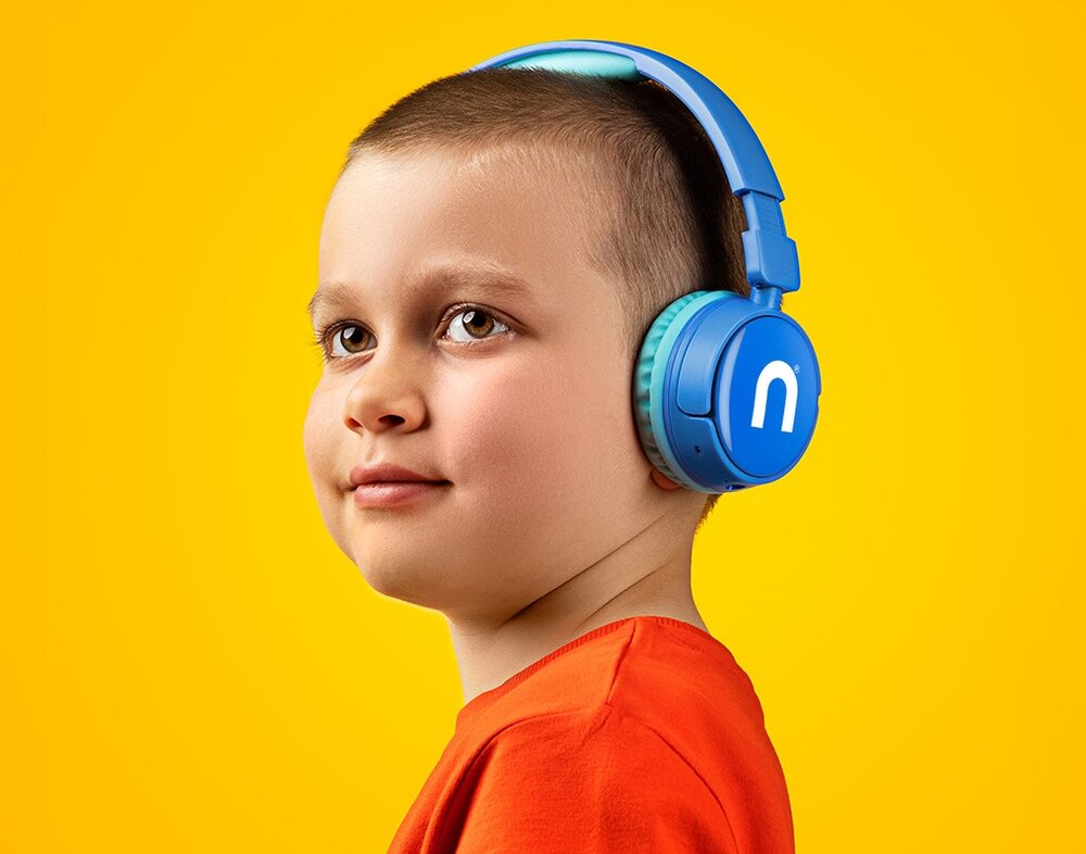 Słuchawki nauszne NICEBOY Hive Kiddie design komfort lekkość dźwięk jakość wrażenia słuchowe ergonomia lekkość sport aktywność podróże czas pracy działanie akumulator