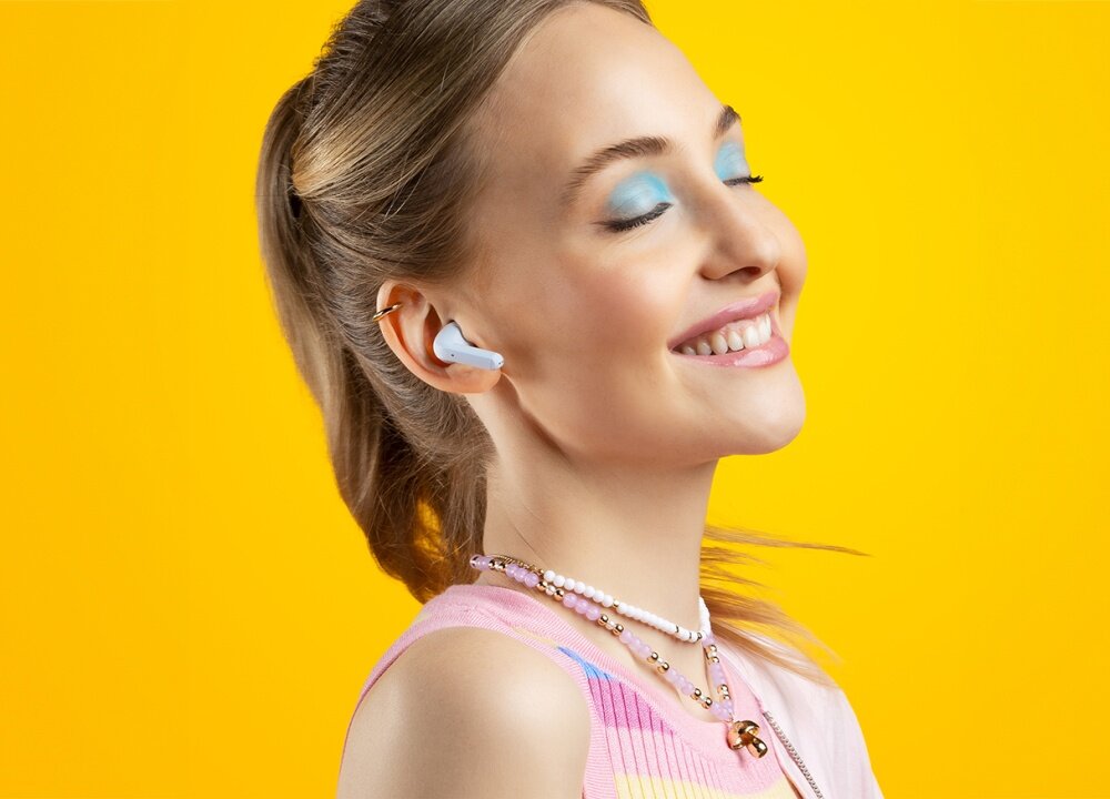 Słuchawki dokanałowe NICEBOY Hive Pins 3 design komfort lekkość dźwięk jakość wrażenia słuchowe ergonomia lekkość sport aktywność podróże czas pracy działanie akumulator