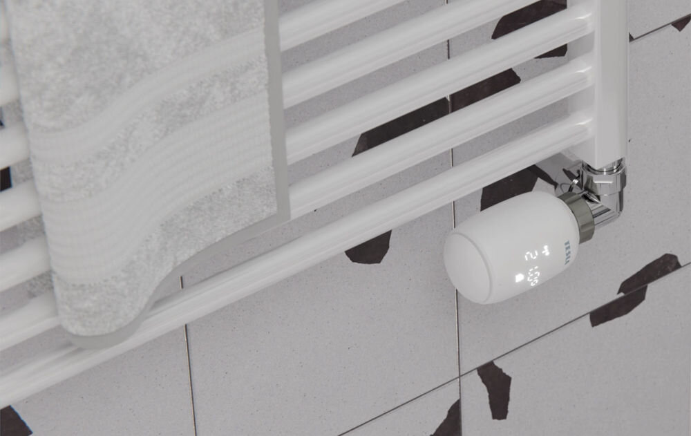 Głowica termostatyczna TESLA TV500 ZigBee design styl wygoda użytkowania wbudowany wyświetlacz LED regulacja temperatury