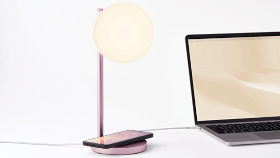 Lampa stołowa LEXON Bubble LH70X - ładowanie