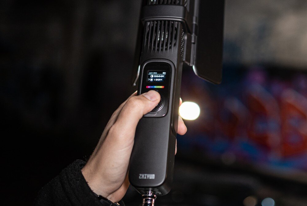 Lampa LED ZHIYUN Fiveray F100 Combo Czarny światło jasność przyciemnianie obsługa wyświetlacz