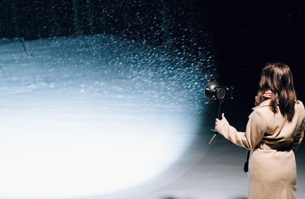 Lampa LED ZHIYUN Molus X100 COB Light Combo opis