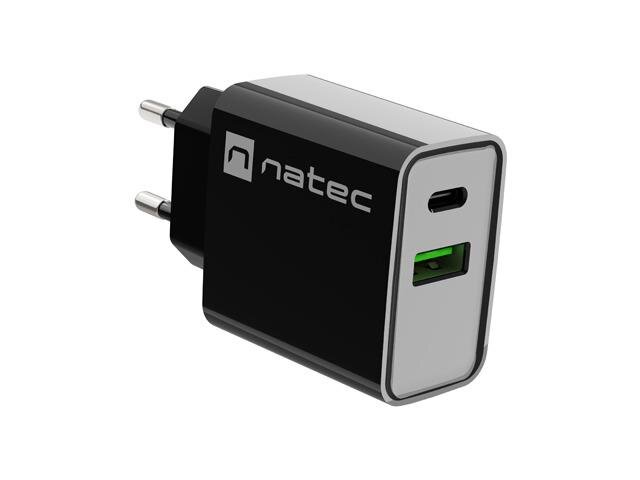 Czarna ładowarka sieciowa z dwoma portami: USB-A i USB-C. Na obudowie widoczne jest logo \'natec\'.