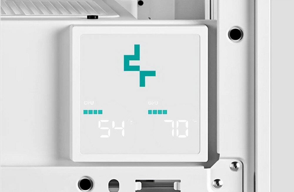 Obudowa DEEPCOOL Morpheus Biały ujęcie na wyświetlacz z pokazaną temperaturą CPU i obciążeniem GPU konfiguracja montaż