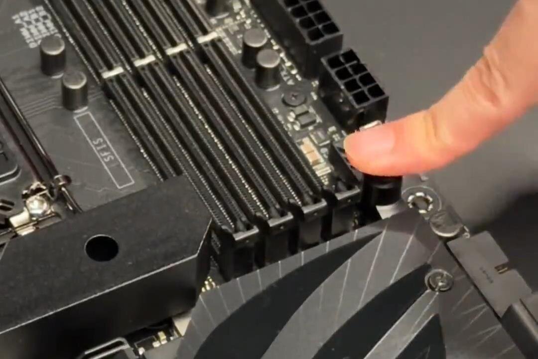 Płyta główna ASUS ROG Maximus Z790 Formula - Q-RELEASE