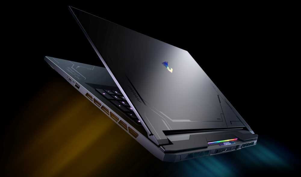 Laptop GIGABYTE AORUS 17X z innowacyjnym chłodzeniem WINDFORCE Infinity - technologia chłodzenia WINDFORCE Infinity