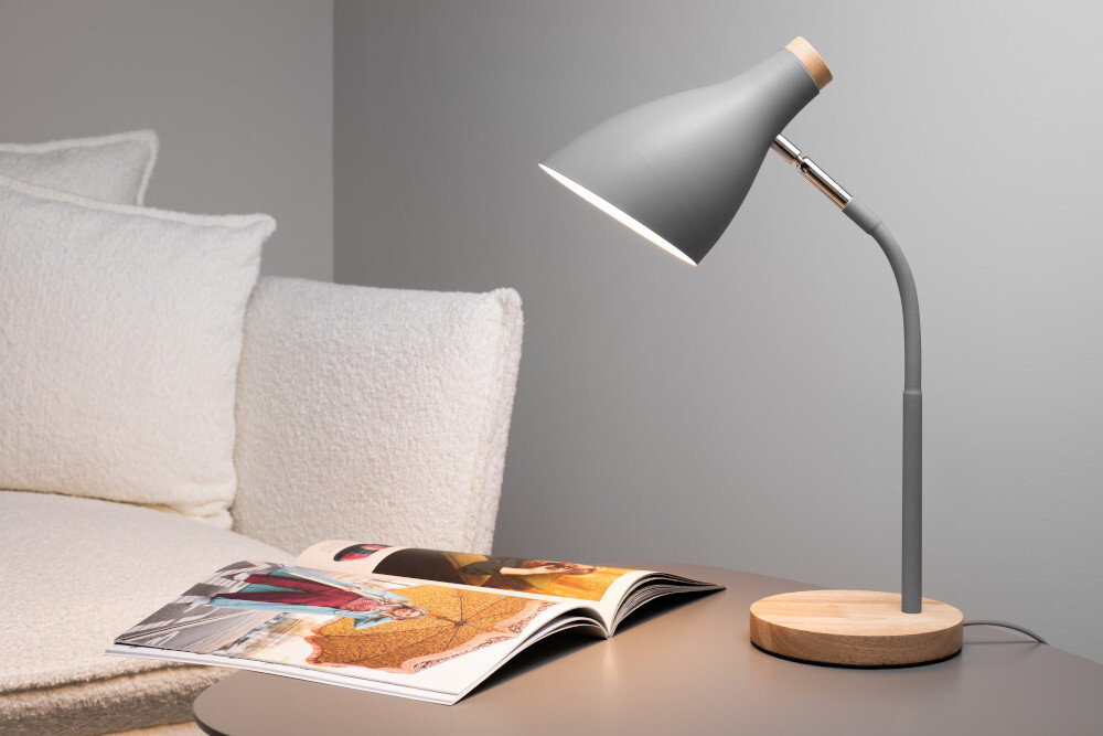 Lampka biurkowa TRACER Scandi minimalistycznym stylem przytulnej atmosfery
