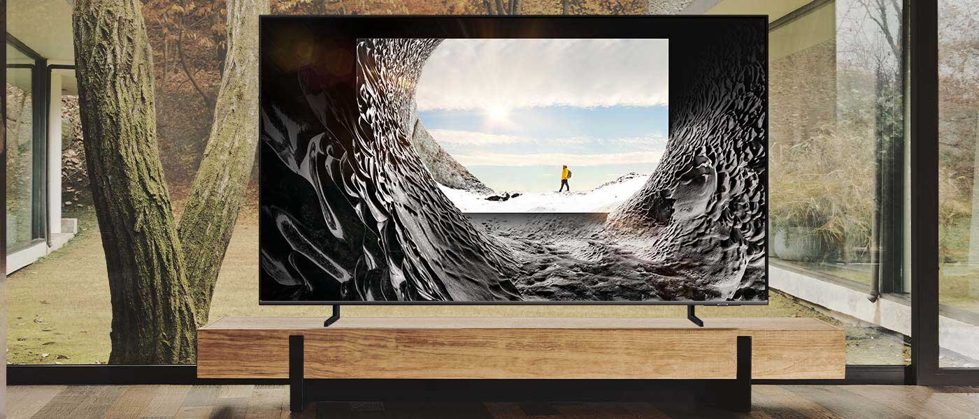 Приходьте на Media Expert, щоб наживо побачити, як чудово виглядає телевізор Samsung QLED Q60C