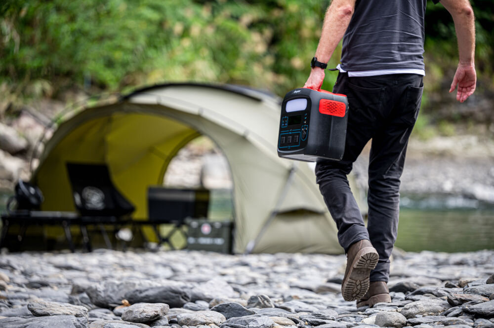 Stacja zasilania ENERGIZER PPS960W1 920Wh Bank energii pojemność 96 000 mah