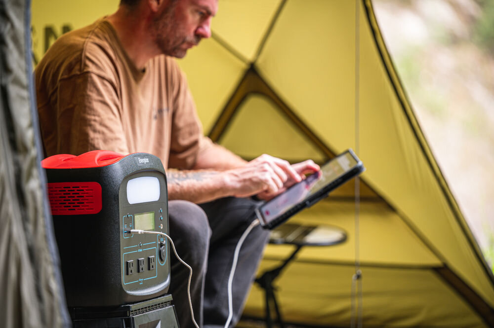 Stacja zasilania ENERGIZER PPS960W1 920Wh Bank energii złącza porty gniazda