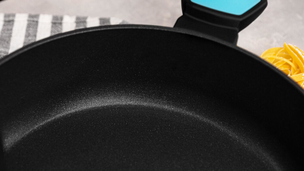 Garnek CECOTEC Platinium Thunder 24  cm jakos wygoda gotowanie kuchnia