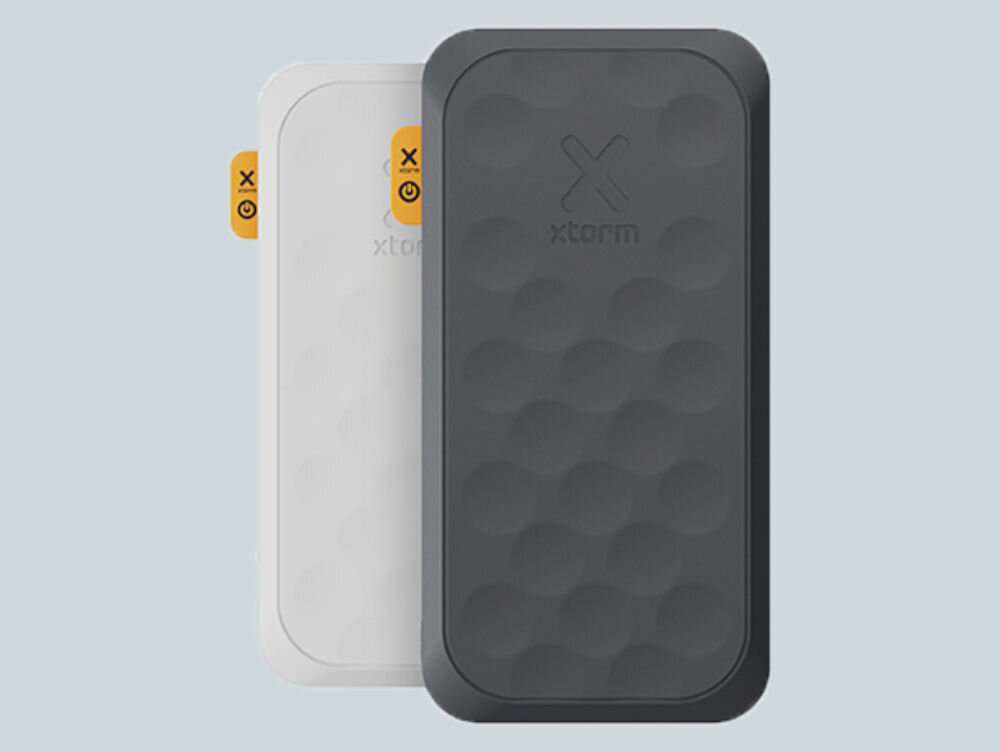 XTORM Powerbank Fuel 5 67w Czarny stonowane odcienie, funkcjonalność, piękne wykończnie