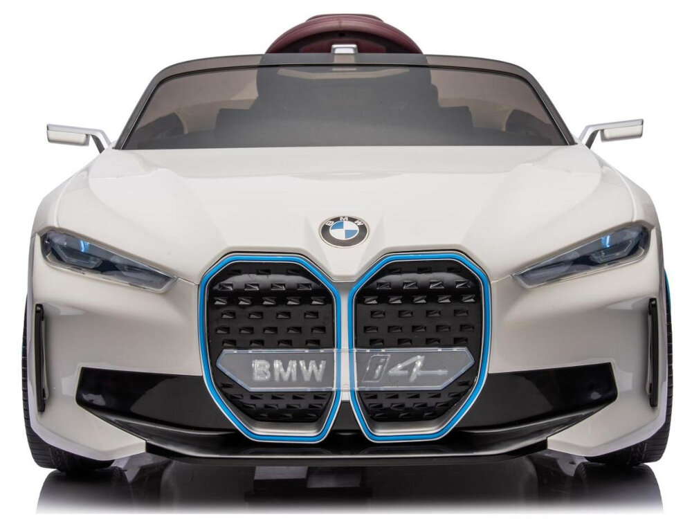 Samochód dla dziecka ENERO BMW I4 Biały dwa biegi szybki i wolny jazda do przodu i do tylu regulacja predkosci w zakresie od 3 do 5 km/h sterownik na panelu glownym swiatla LED przednie biale tylne czerwone