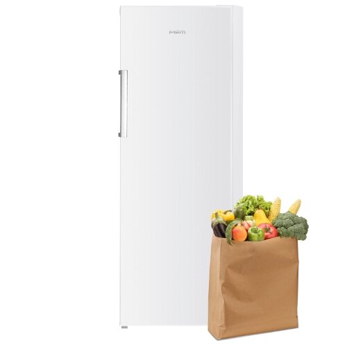 Lodówka, obok papierowa torba wypełniona owocami i warzywami.