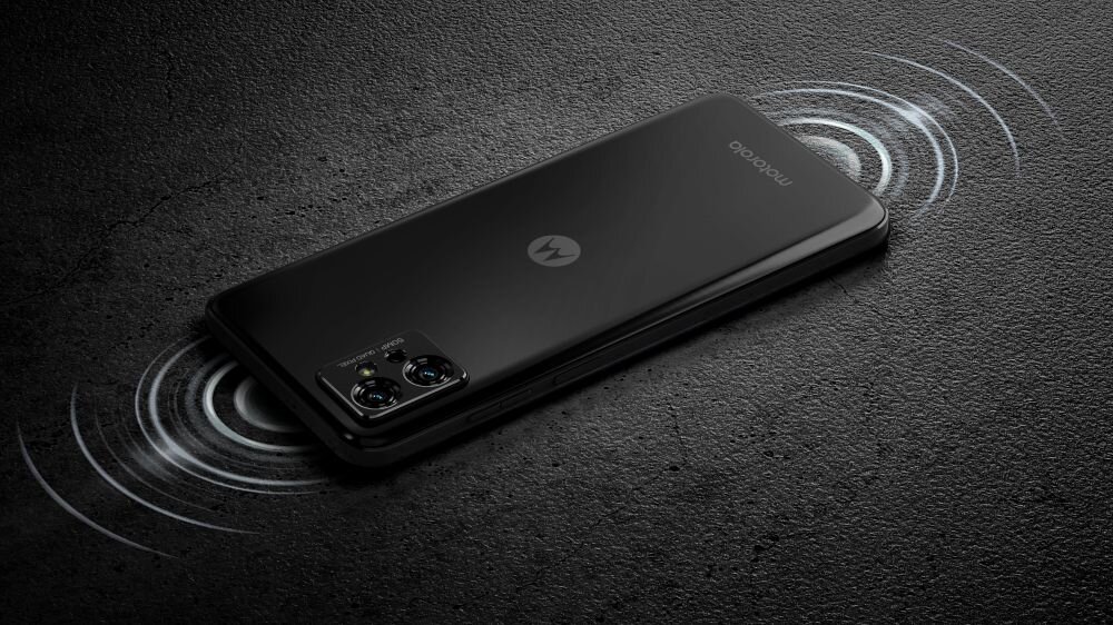 Smartfon MOTOROLA Moto G32 ekran bateria aparat procesor ram pamięć pojemność rozdzielczość zdjęcia filmy opis dane cechy blokady system łączność wifi bluetooth obudowa szkło odporność porty muzyka transfer sieć przekątna matryca waga czujniki oled amoled ips