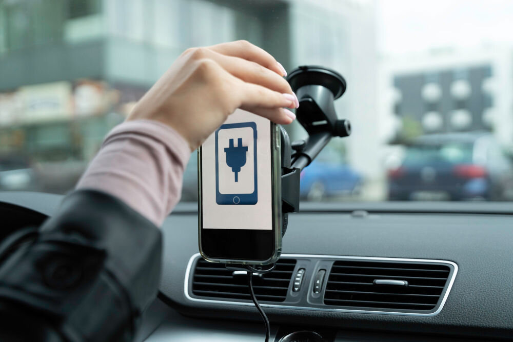 Uchwyt na telefon XLINE CH501W Czarny